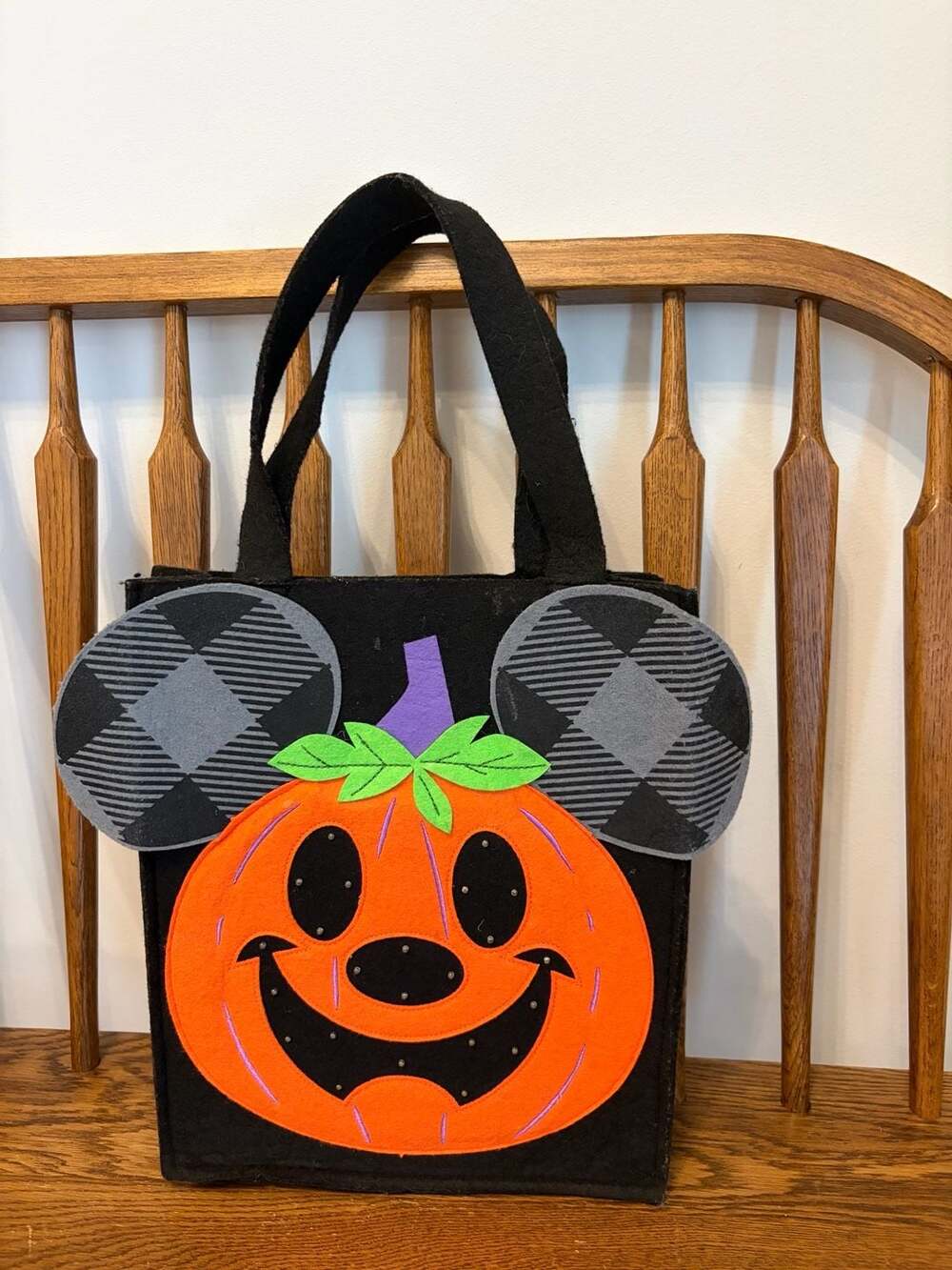Disney Parks Mickey Mouse Jack-o-Lantern Light-Up Halloween Treat Bag